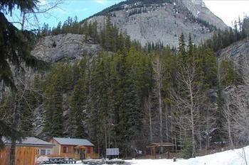 Hi Rampart Creek - Hostel Saskatchewan River Crossing Exterior photo